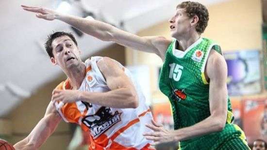 Тяжелый форвард подписал контракт с «Черкасскими Мавпами»