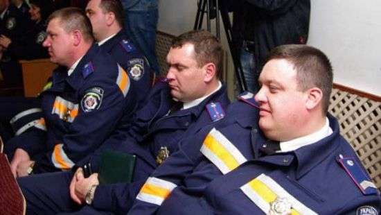 Украинцы хотят, чтобы всех толстых полицейских уволили