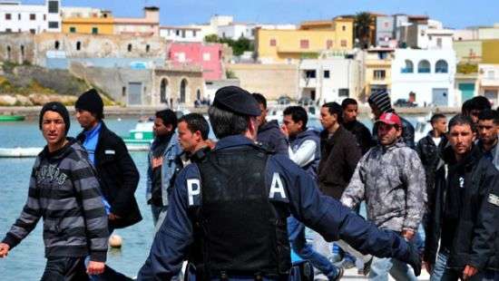 В Италии мигрантов заставят работать