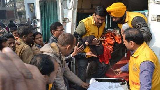 25 детей погибли при ДТП со школьным автобусом в Индии