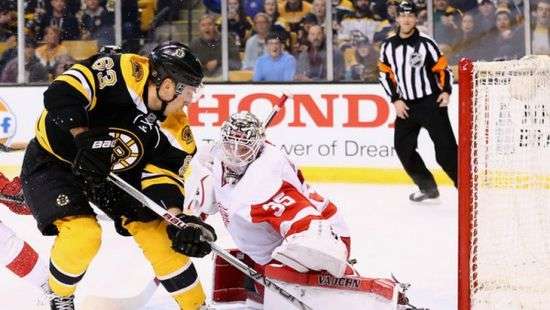 НХЛ. «Детройт» совершил камбэк в игре с «Бостоном» + ВИДЕО
