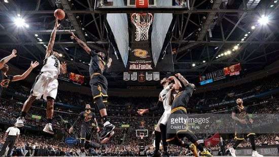 НБА. «Кливленд» в овертайме проигрывает «Сан-Антонио» + ВИДЕО