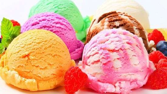 Специалисты сообщили, какое заболевание может вызвать употребеление мороженного