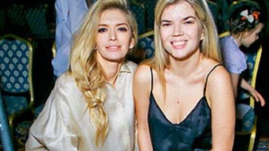 Брежнева, беременна и ожидает появление малыша через пару месяцев