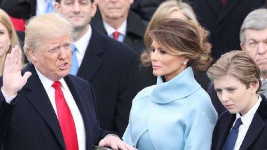 Сотрудницу телеканала отстранили от работы за пост о сыне Трампа  (ВИДЕО)