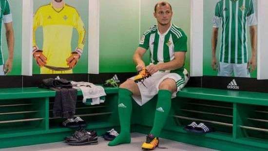 Украинский форвард «Бетиса» получил травму