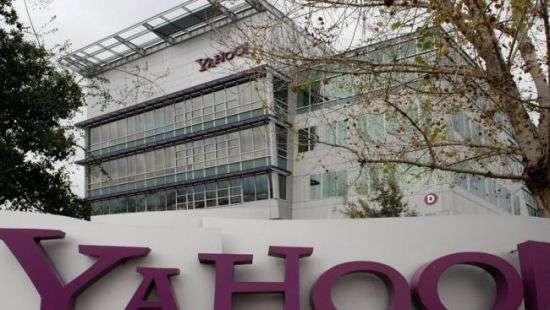 Слияние Yahoo! с Verizon отложили