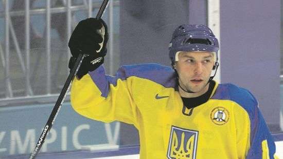 Самый титулованный хоккеист Украины стал детским тренером