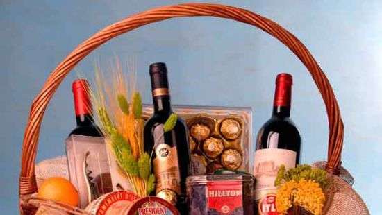 Премьер Великобритании придет в Белый дом с подарками