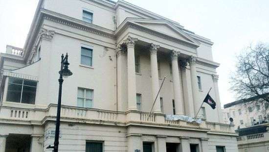 В Лондоне бомжи захватили особняк российского миллиардера (ФОТО)