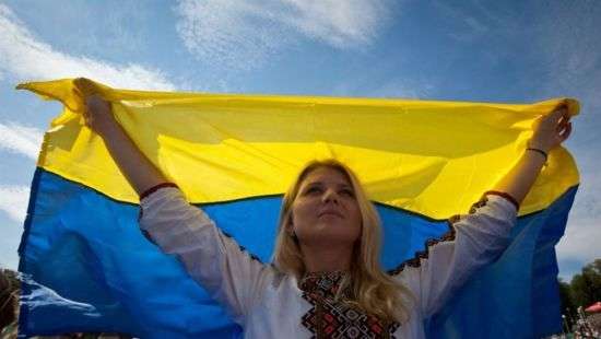 Украинскому флагу исполнилось 25 лет (ВИДЕО)