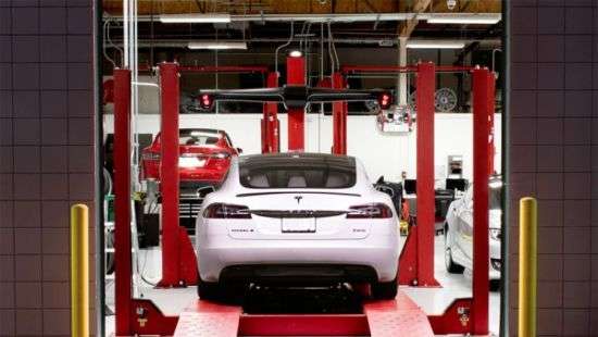 Tesla обвинила бывшего менеджера в краже секретов