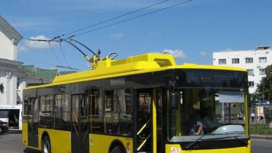 Украинцы пересели на трамваи и троллейбусы, после подорожания