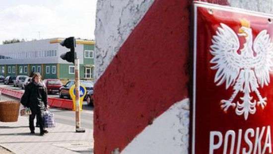 В Польше мигрантов будут месяц держать на границе