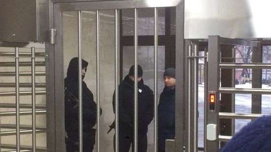 Блогер написала о бандитизме на киевкой таможне со стороны «Черной сотни»
