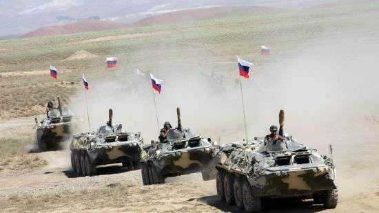 Более 2800 учений проведут российские военные в 2017 году