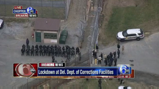 В тюрьме США - бунт из-за несогласия с Трампом