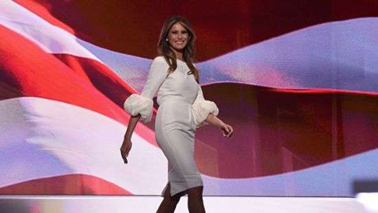 Меланью Трамп с вещами не ждут в Белом доме раньше лета