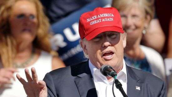 В США сверстники избили подростка из-за бейсболки  со слоганом Трампа