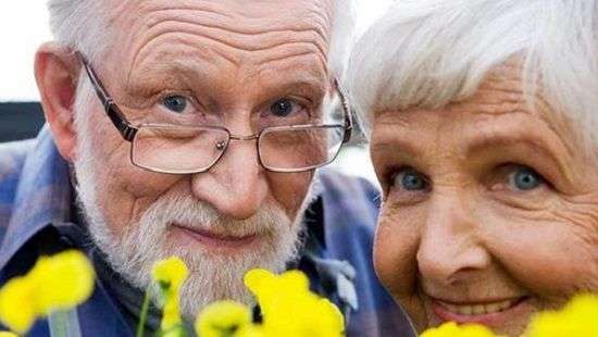 В каком возрасте начинает стареть человек, выяснили ученые