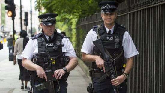 Устроивший поножовщину в Лондоне признал себя виновный в непредумышленном убийстве