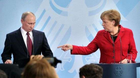 Стало известно, о чем говорили Путин и Меркель