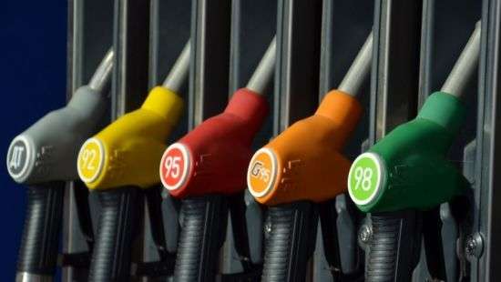 Украинцы платят за бензин больше всех в Европе