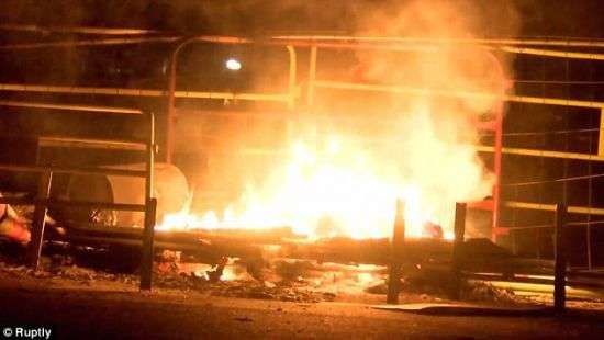 Париж охватили массовые протесты из-за полицейских-насильников (фото/видео)