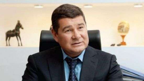 «Люди Порошенко» разработали схему по возвращению Онищенко в Украину