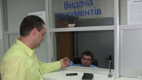 В МВД рассказали, как часто придется менять права