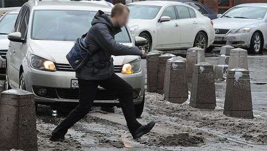 Украину накрыла смертельная игра среди подростков «Беги или умри»