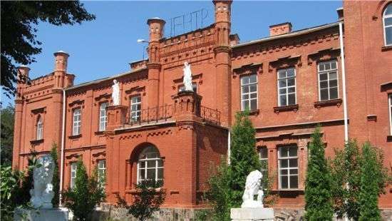 На Виннитчине выставлен на продажу старинный дворец