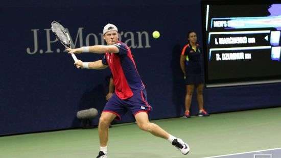 Украинский теннисист проиграл на турнире во Франции