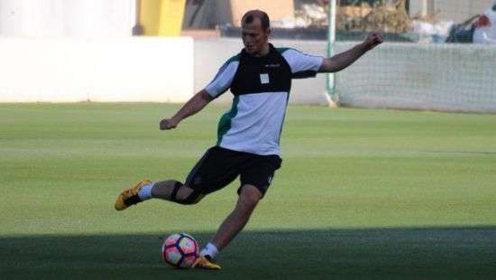 ФИФА разрешила Зозуле вернуться в «Днепр»