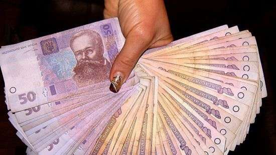 Хмельнитчанку обвиняют в мошенничестве на 40 млн. грн.