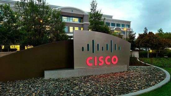 Прибыль Cisco сократилась