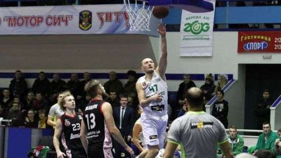 «Запорожье» разгромил «Волыньбаскет»