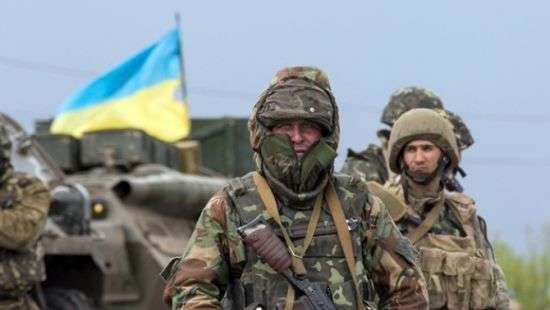 На Донбассе перемирия нет - обстрелы продолжаются