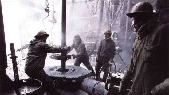 Россия вышла на первое место в мире по добыче нефти