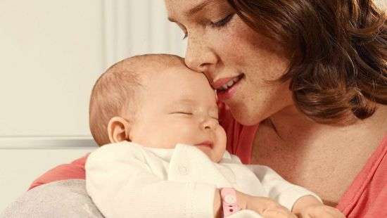 В борьбе с послеродовой депрессией поможет пение, выяснили специалисты