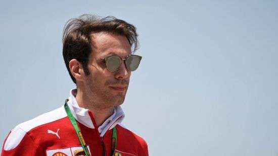 Пилот Ferrari подтвердил уход из команды