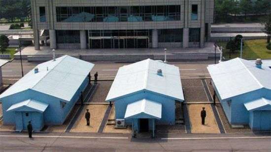 Южная Корея через громкоговорители рассказала северокорейцам об убийстве Ким Чен Нама