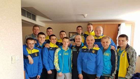 Украинские боксеры победили лидеров сборной России