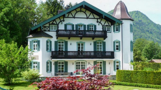 Михаил Горбачев продает свой особняк в Баварии