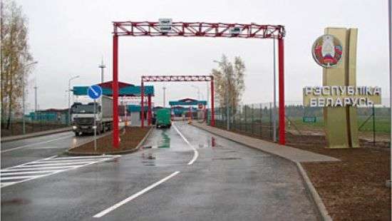 Беларусь принимает беженцев с Донбасса даже без документов