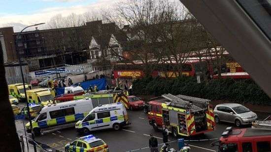 В Лондоне автомобиль сбил пятерых пешеходов