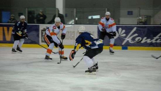 Эпидемия сорвала матч УХЛ