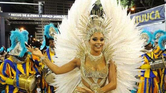 В Бразилии на карнавале произошло очередное ЧП