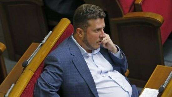 Нардеп экс-регионал Яценко «заработал» на фонтане в Умани