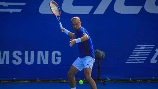 Украинский теннисист покинул турнир в Акапулько